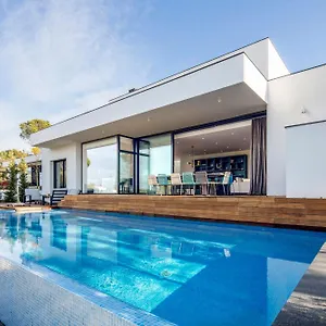 Holiday Rentals At Camiral, A Quinta Do Lago Resort Station touristique